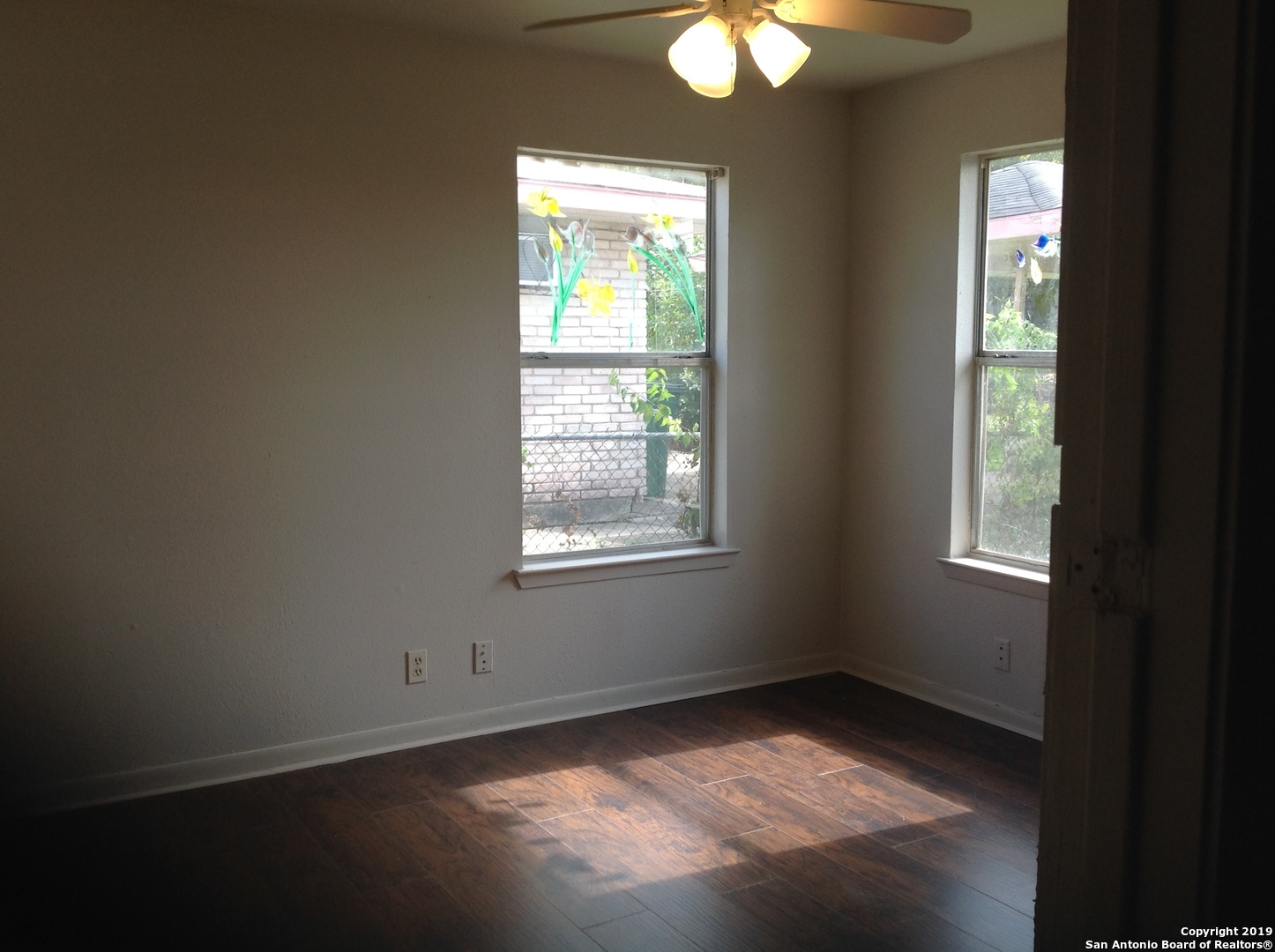 206 Hub Avenue San Antonio TX 78220