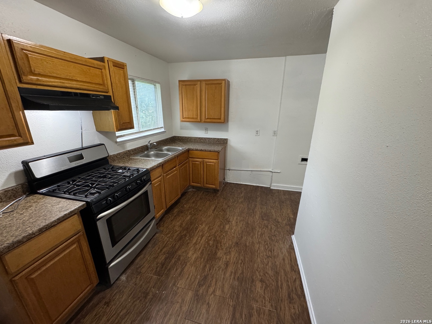 4115 Wild Oak Drive San Antonio TX 78219