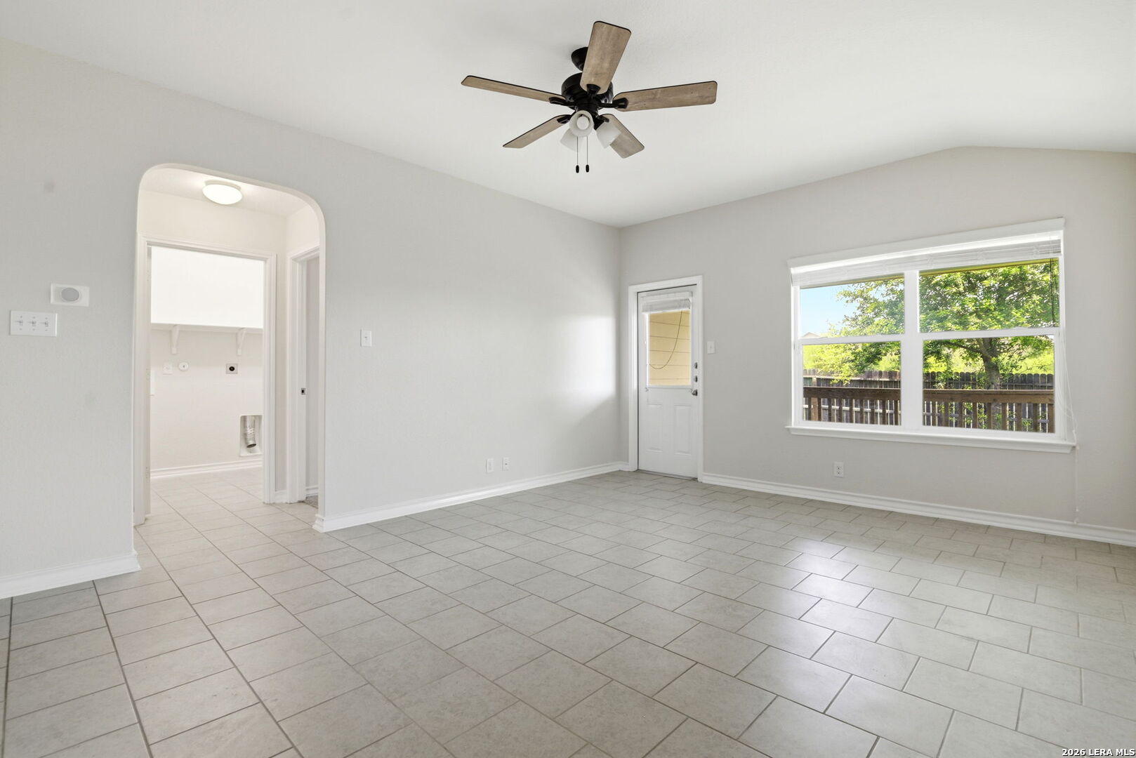 15441 Cooks Petrel San Antonio TX 78253