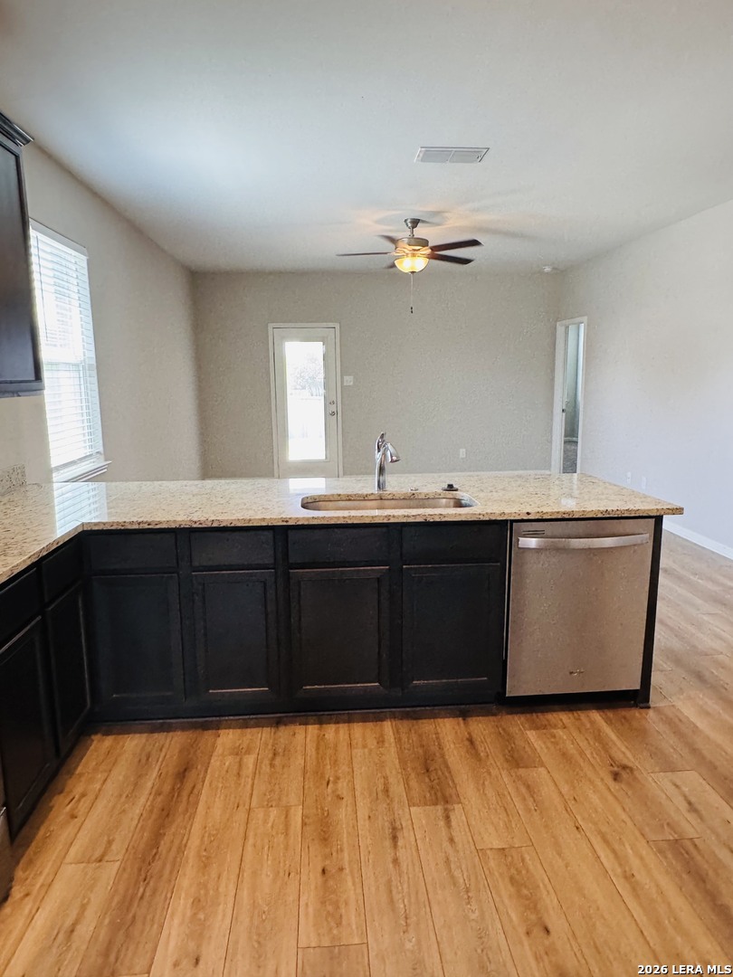 9103 Bennett Forest Converse TX 78109