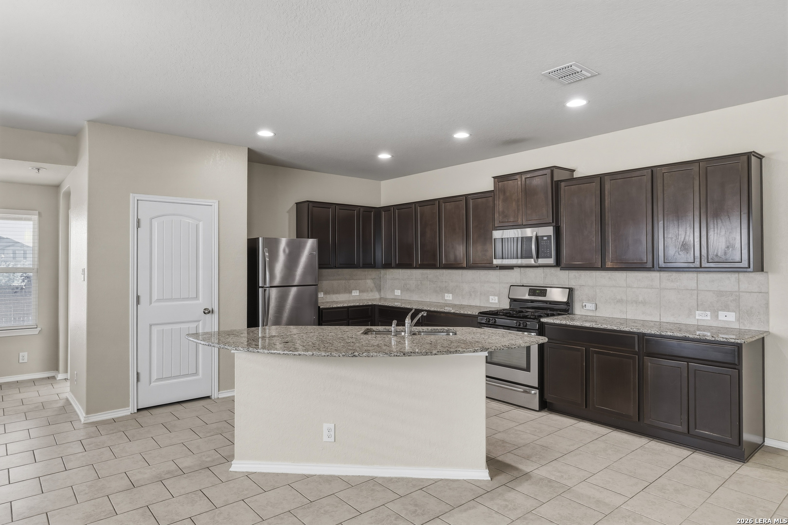 8810 Double Oak San Antonio TX 78254