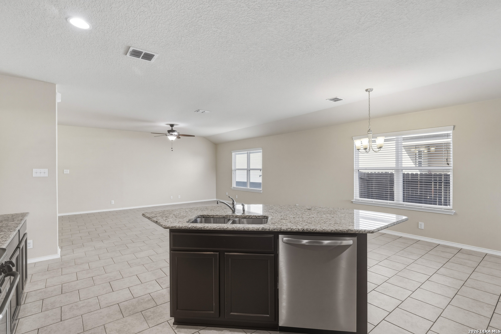 8810 Double Oak San Antonio TX 78254