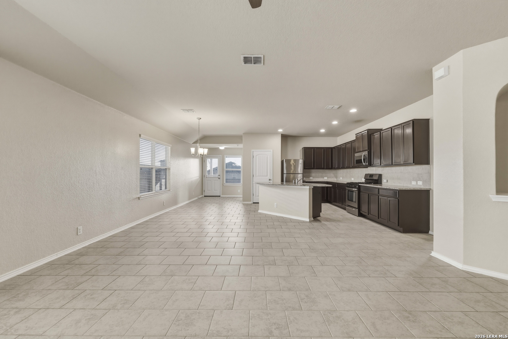 8810 Double Oak San Antonio TX 78254