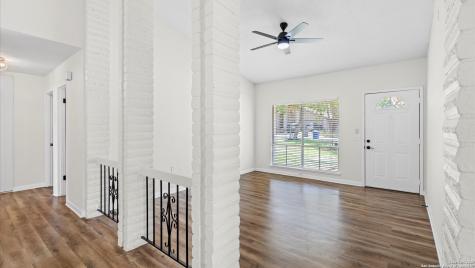 5815 Freemans Farm Street San Antonio TX 78233