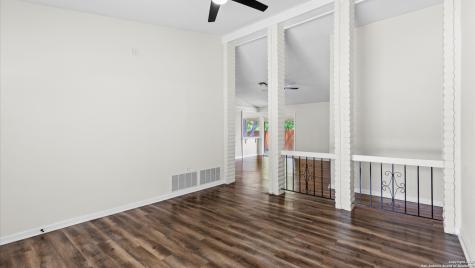 5815 Freemans Farm Street San Antonio TX 78233
