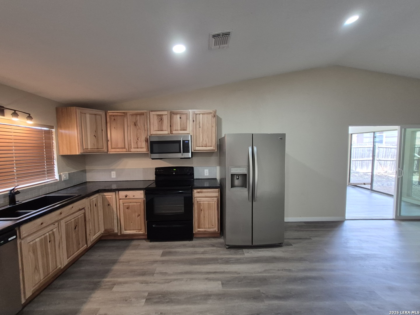 4018 Sunrise Cove San Antonio TX 78244
