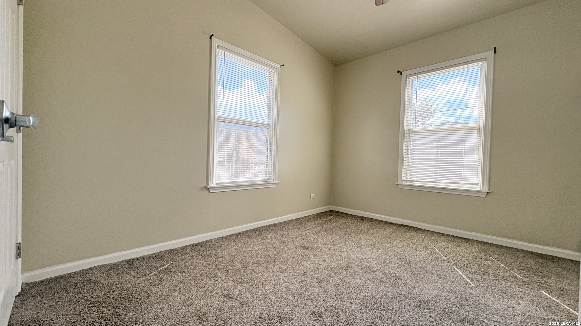 102 Idell Avenue San Antonio TX 78223