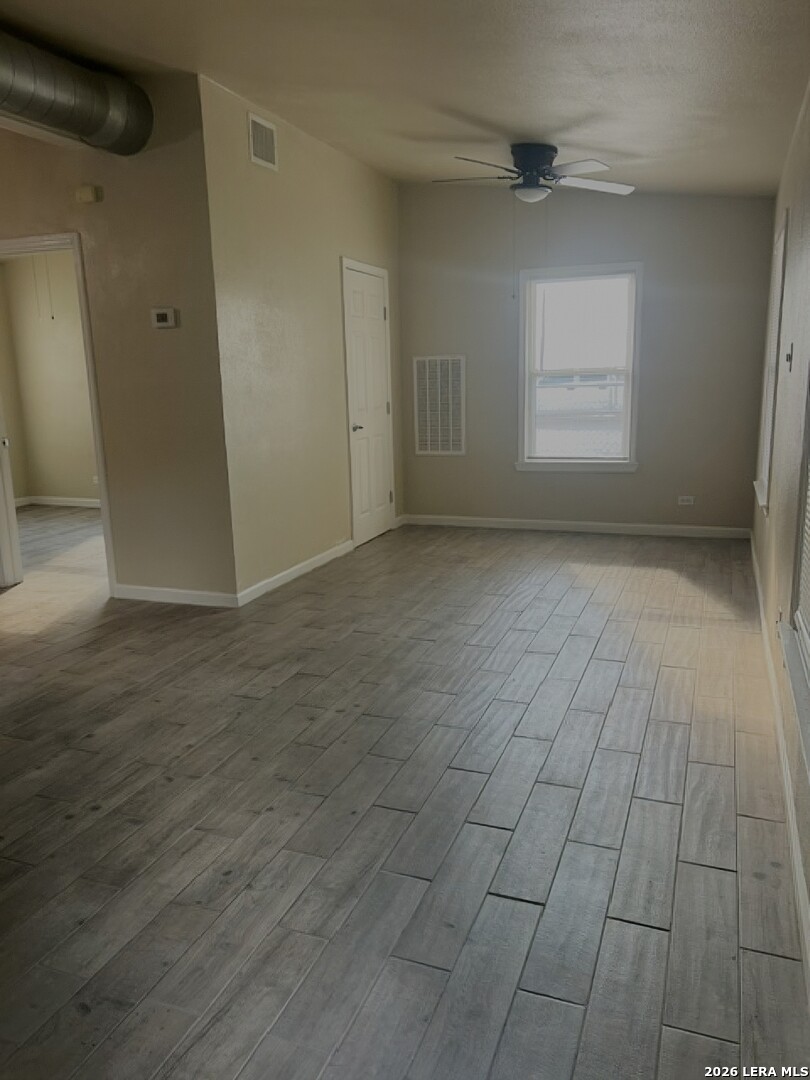 102 Idell Avenue San Antonio TX 78223