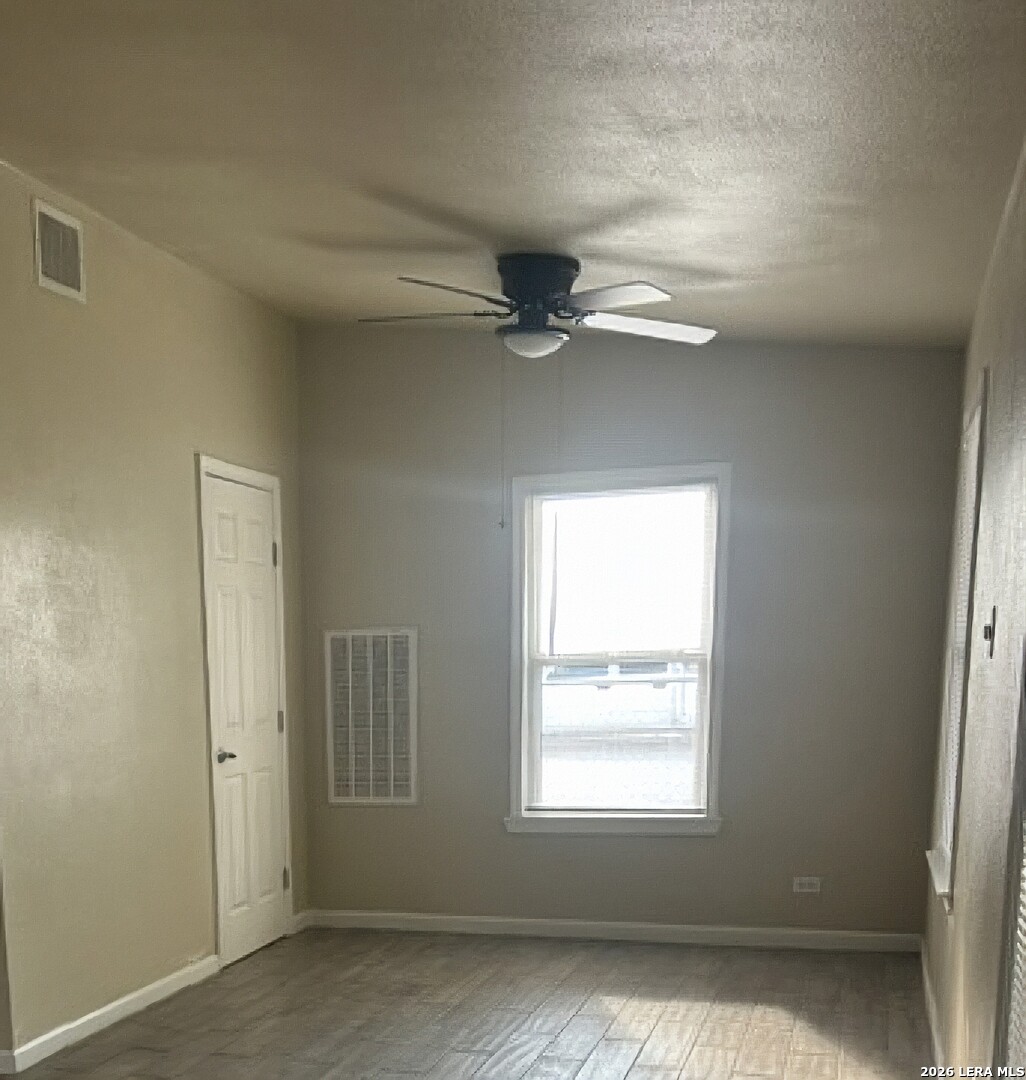 102 Idell Avenue San Antonio TX 78223