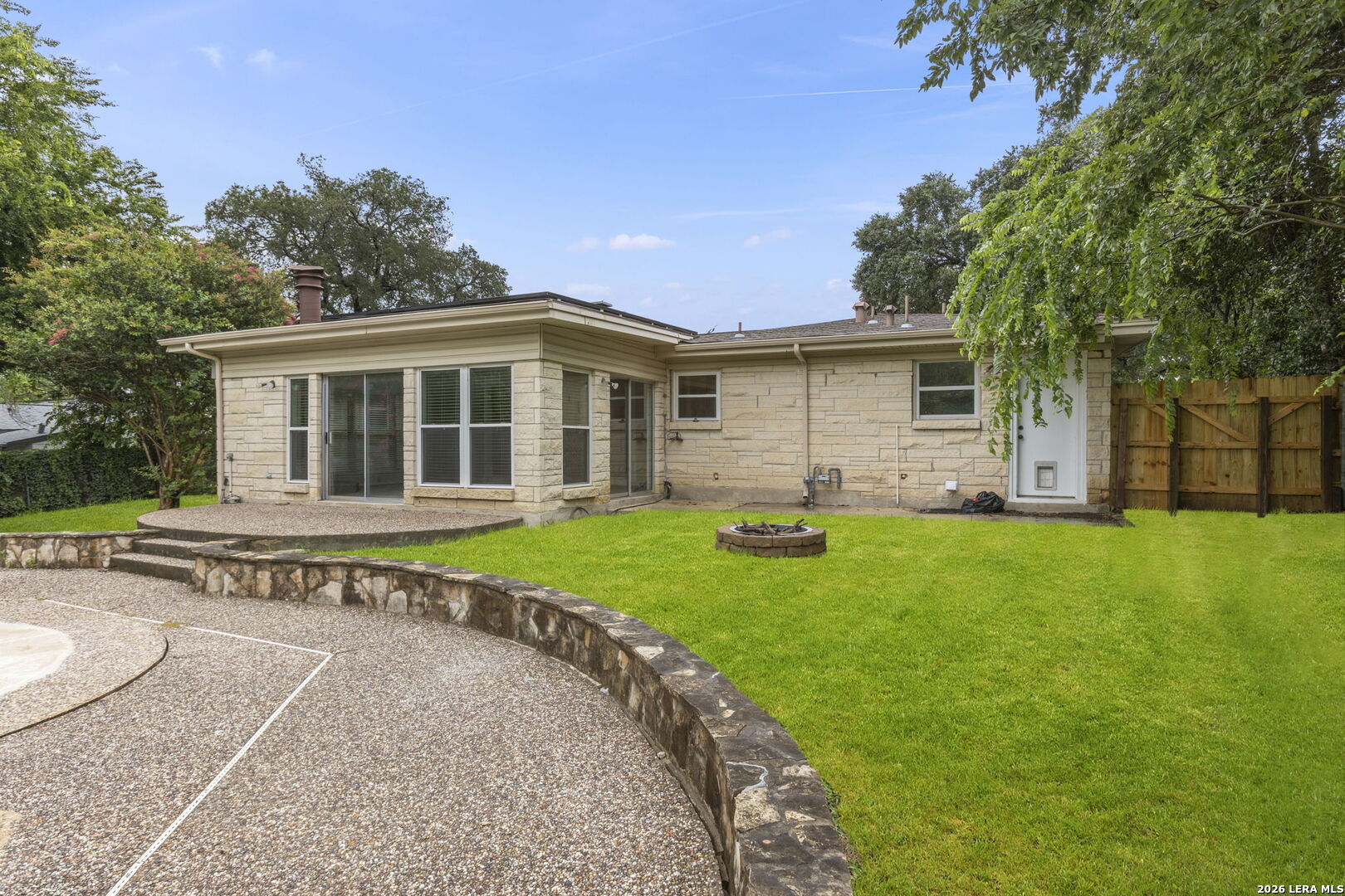 117 Bryker Drive Terrell Hills TX 78209