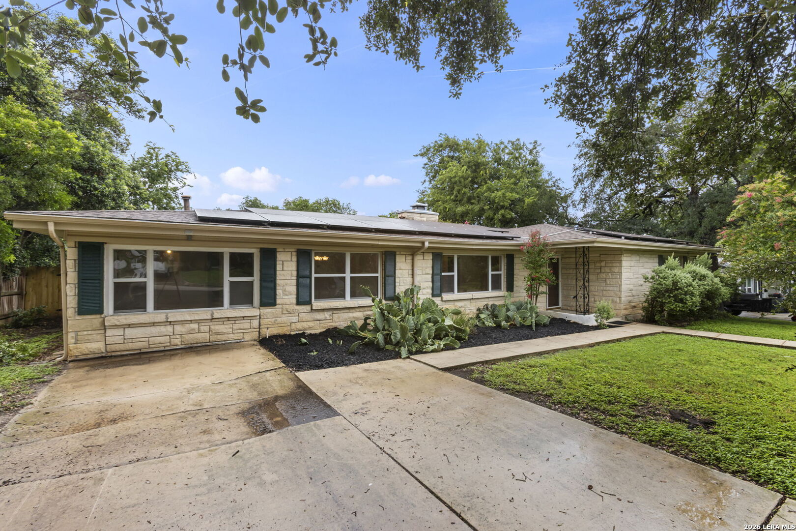 117 Bryker Drive Terrell Hills TX 78209