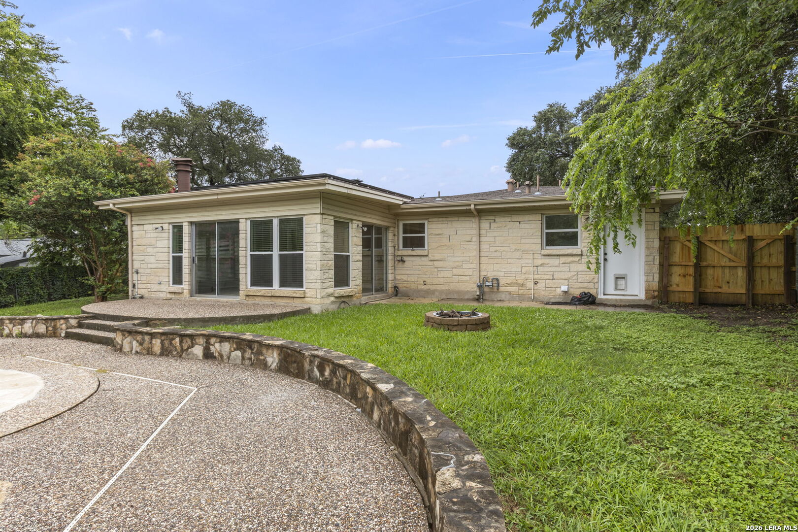 117 Bryker Drive Terrell Hills TX 78209