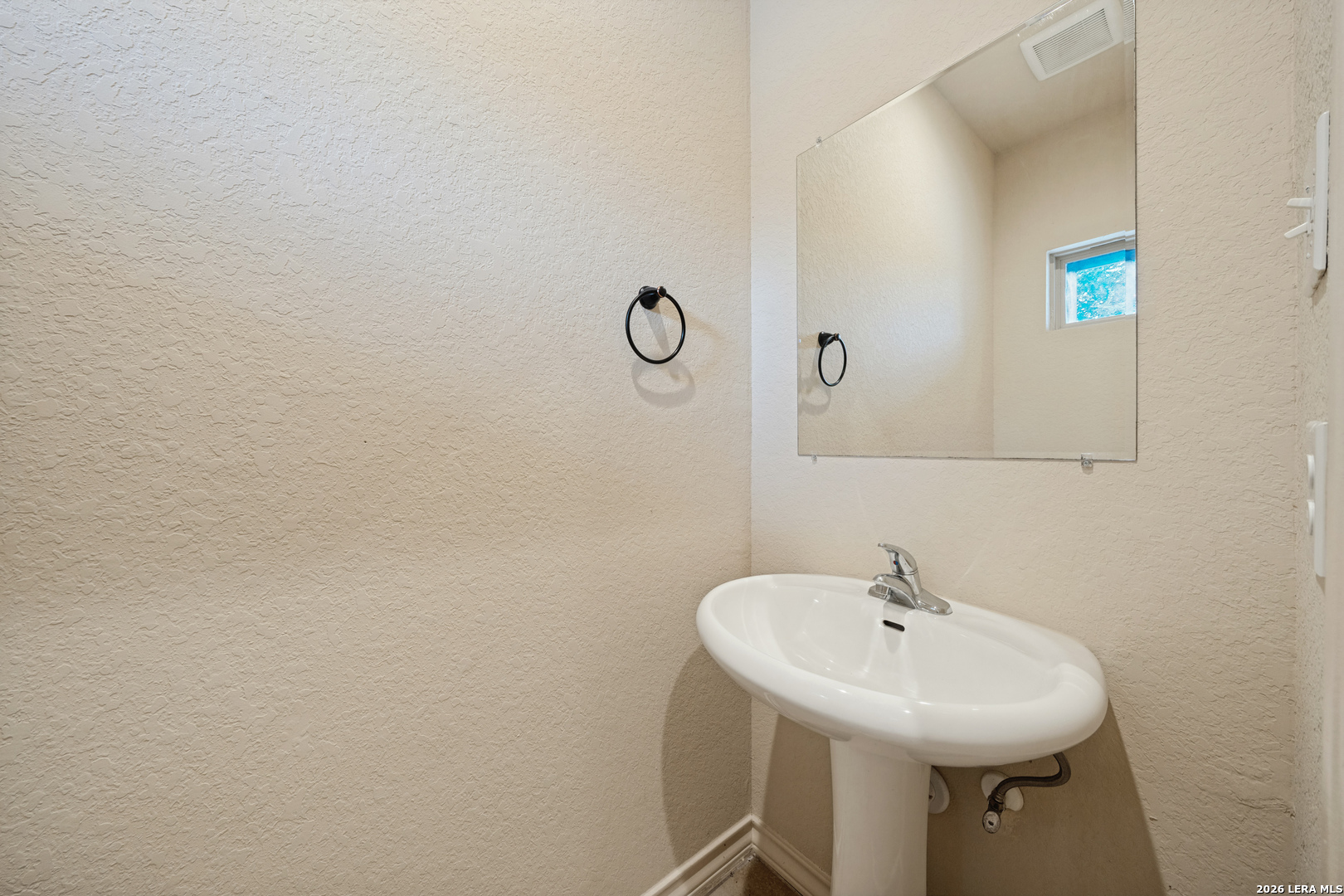 7042 Lakeview Drive San Antonio TX 78244