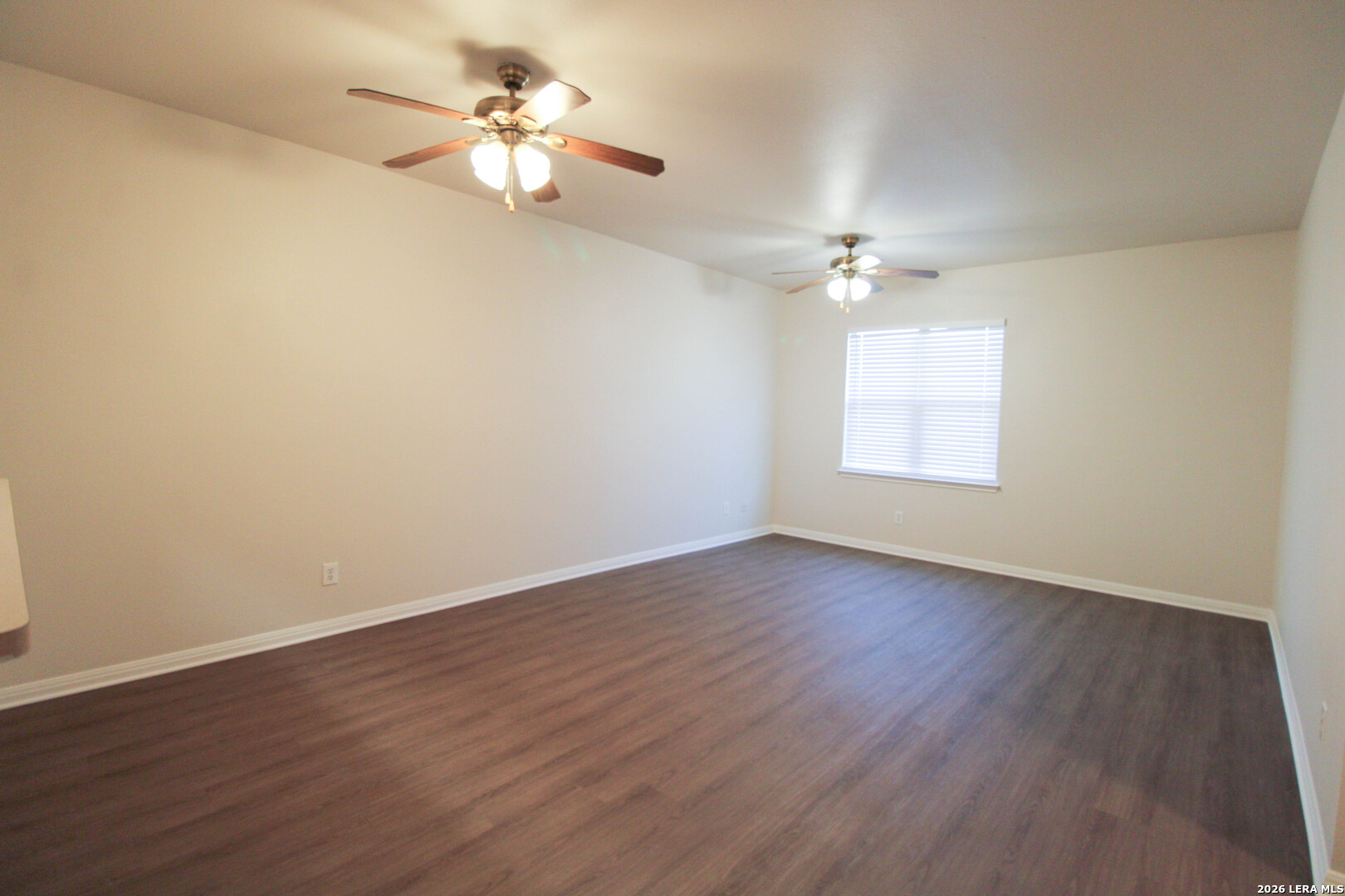530 Dukeway Universal City TX 78148