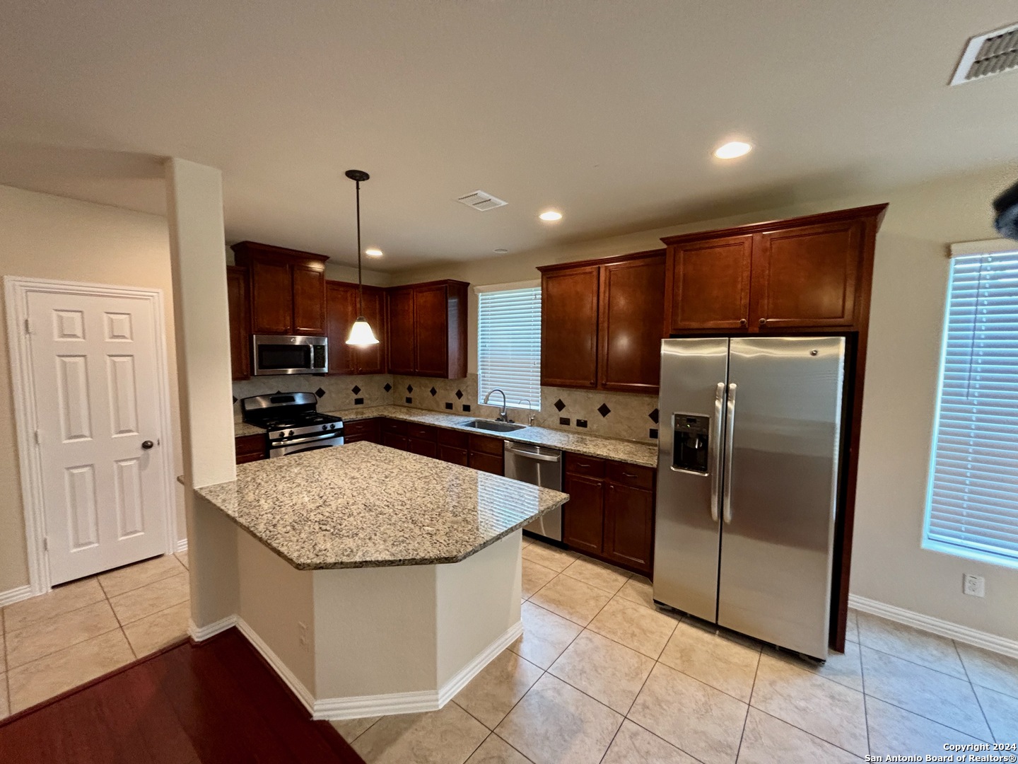 2114 Baltic Stream San Antonio TX 78251