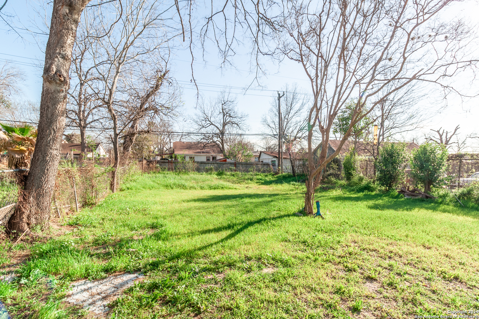 1610 Lennon Avenue San Antonio TX 78223