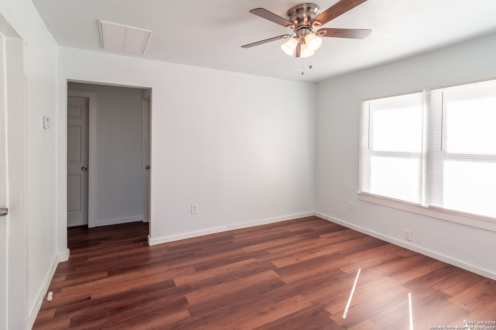 1610 Lennon Avenue San Antonio TX 78223