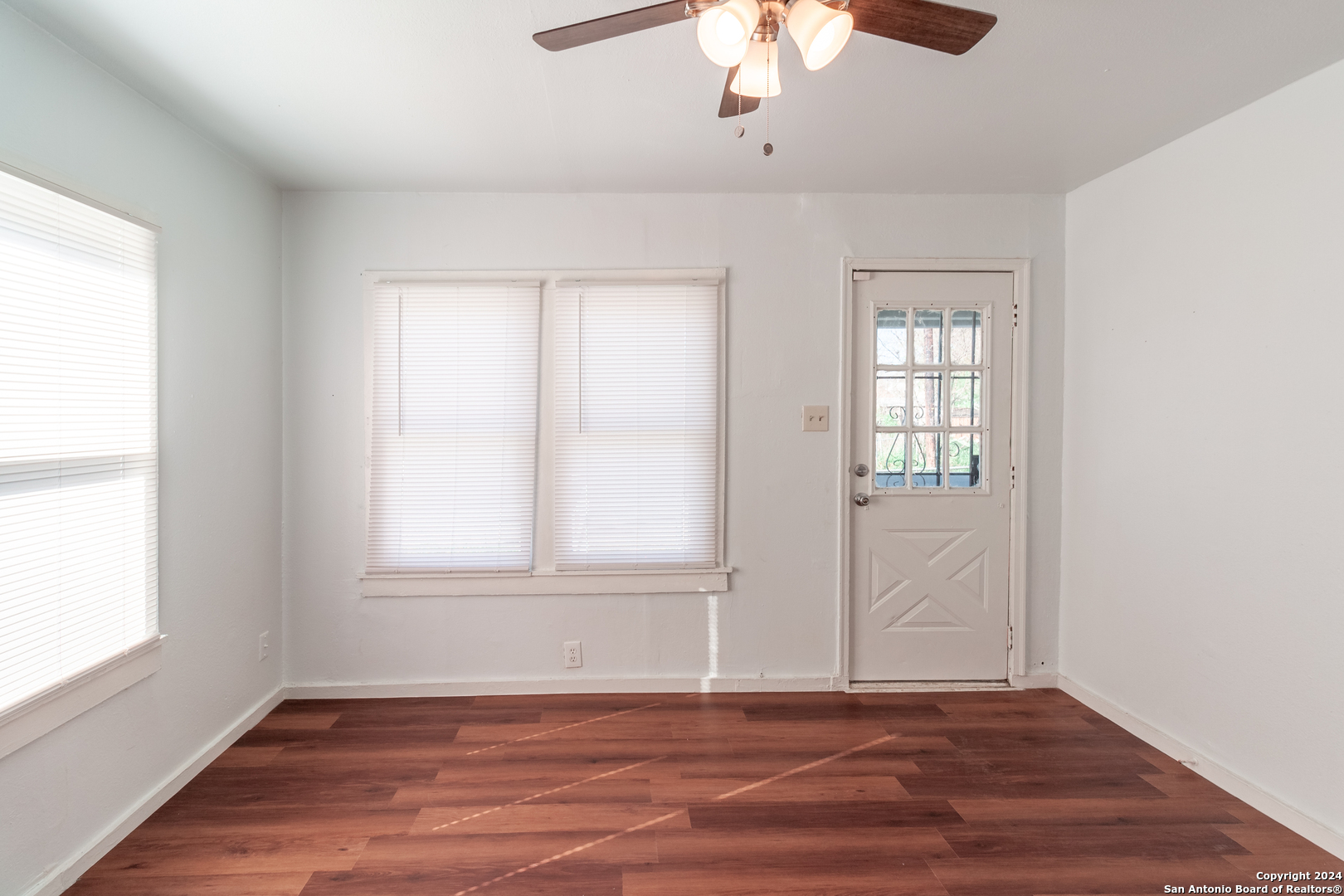 1610 Lennon Avenue San Antonio TX 78223