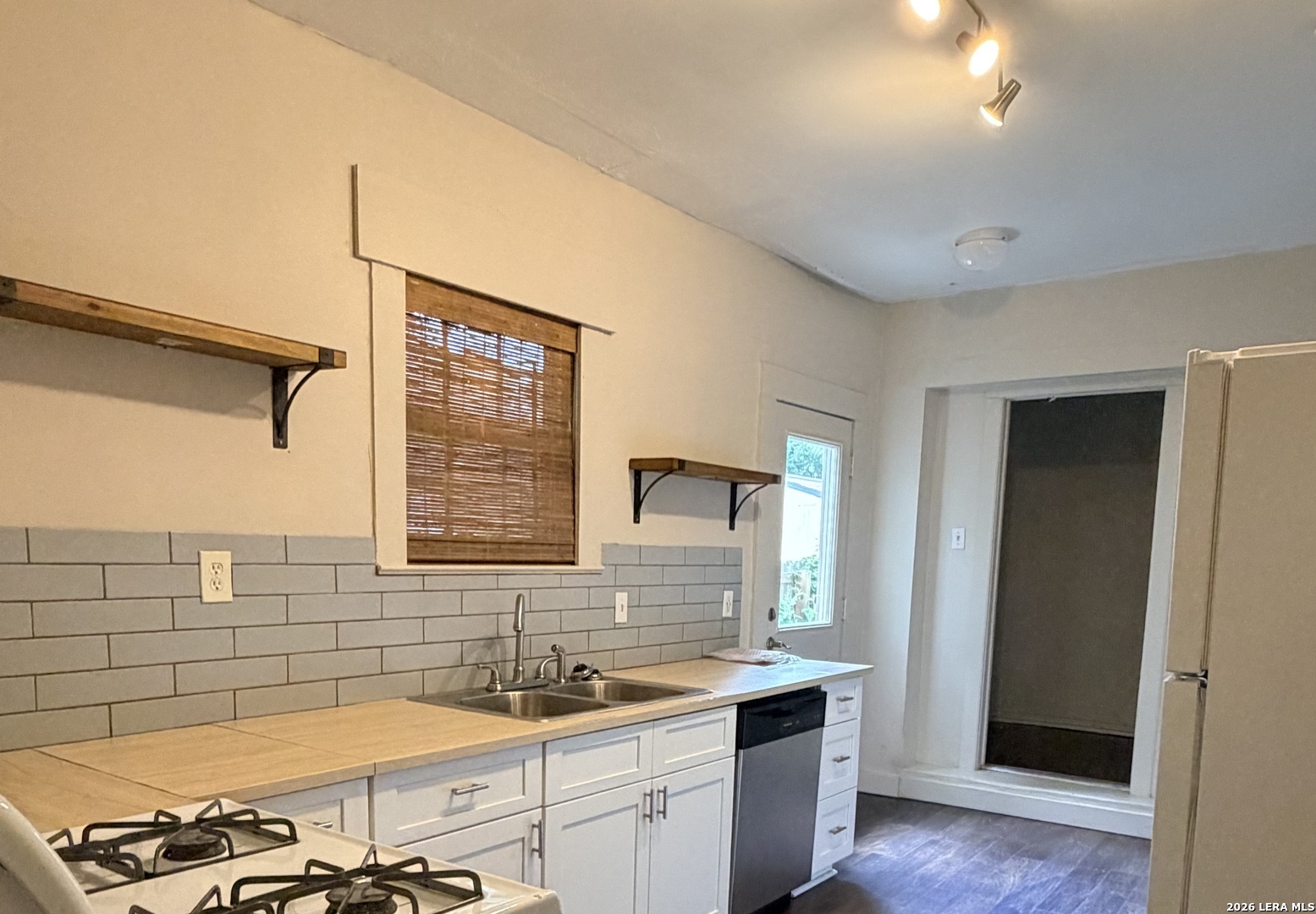 203 Isabel San Antonio TX 78210