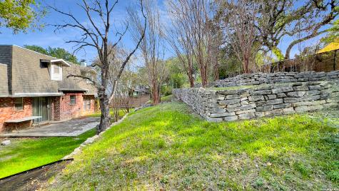 6042 Forest Shadow Street San Antonio TX 78240