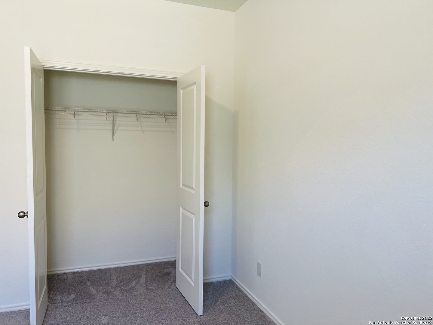 8907 Colony Meadow Converse TX 78109