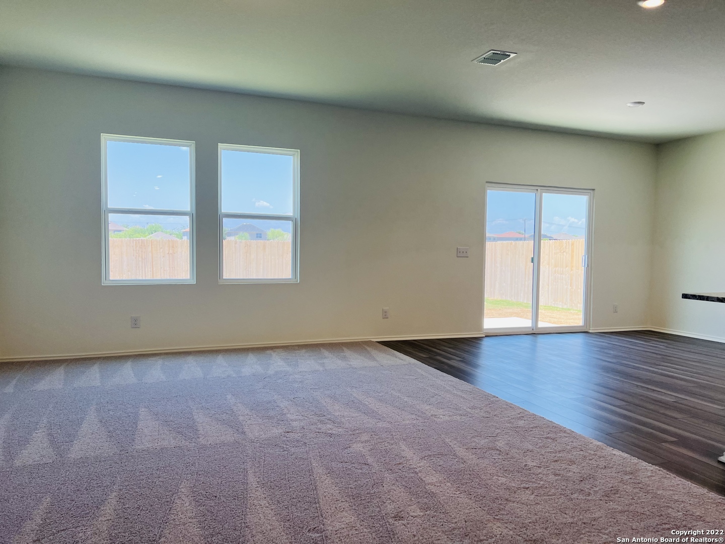 8907 Colony Meadow Converse TX 78109