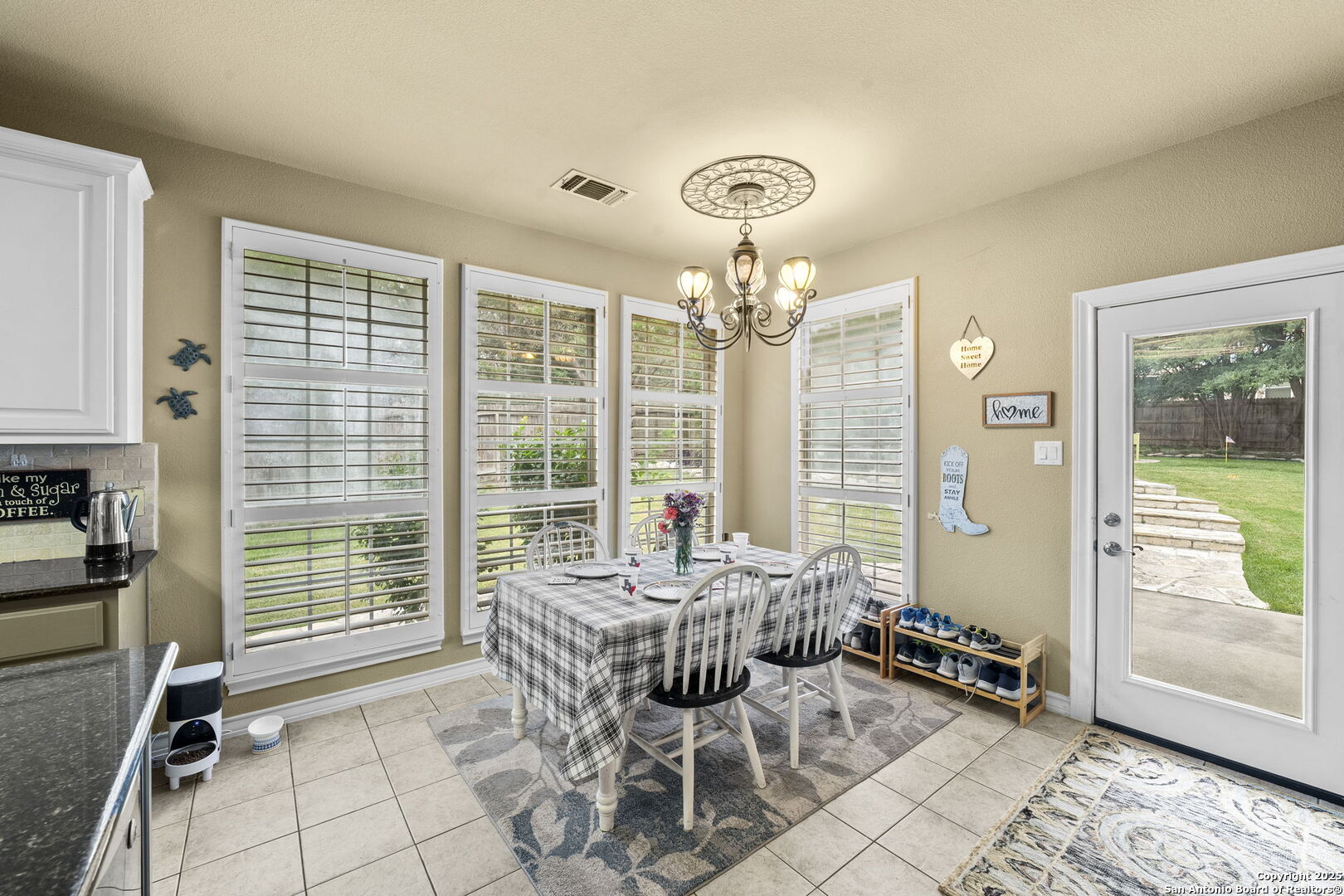 2607 Caravan Circle San Antonio TX 78258
