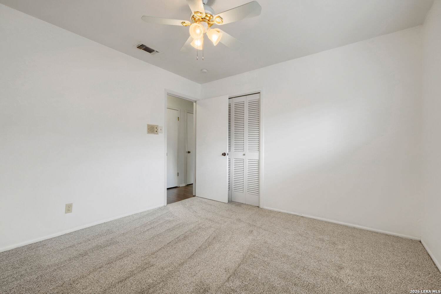 6014 Winterhaven Windcrest TX 78239