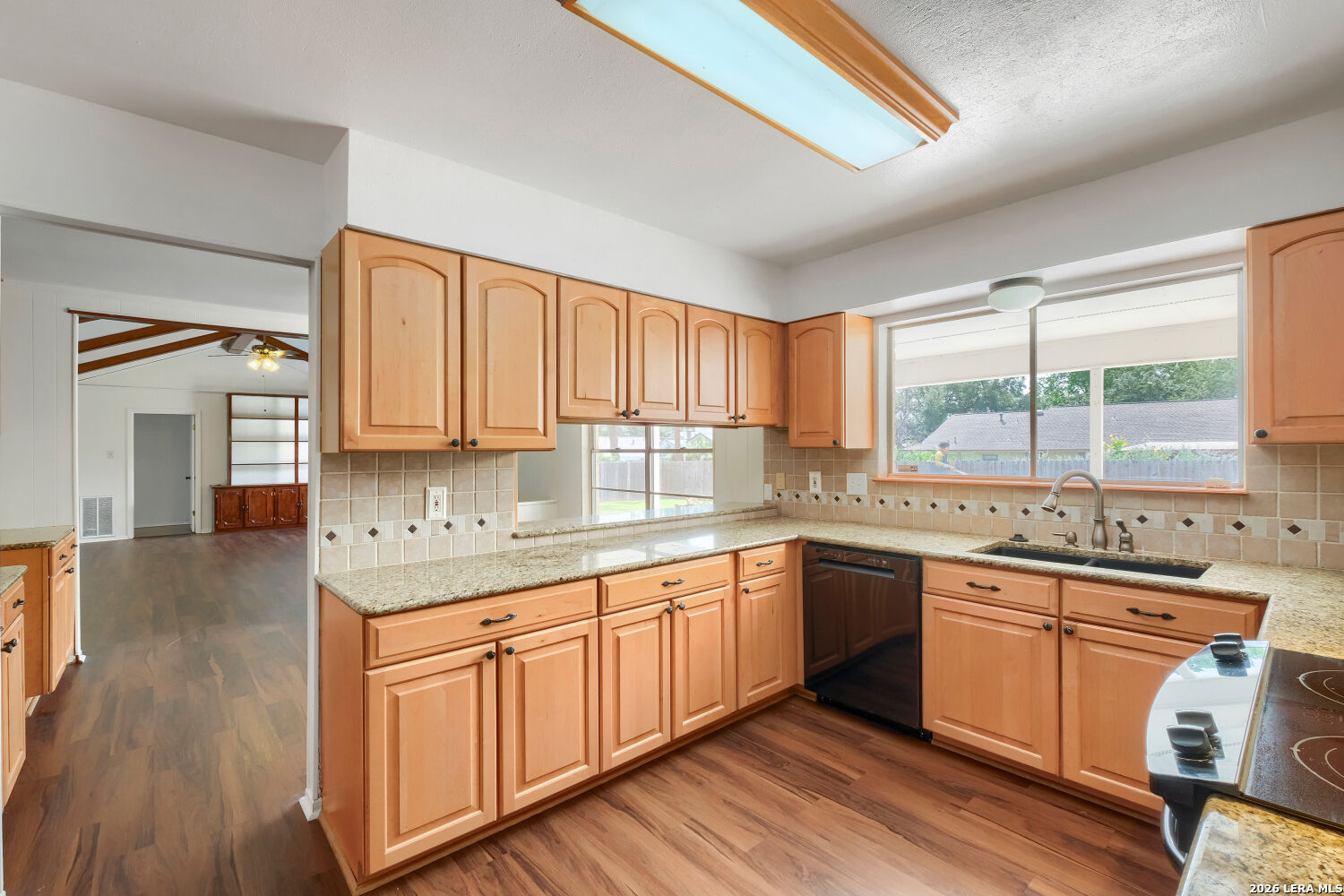 6014 Winterhaven Windcrest TX 78239