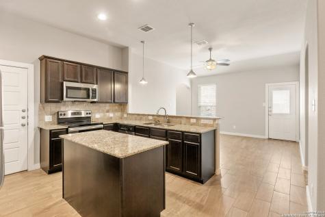 541 Creekside Forest New Braunfels TX 78130