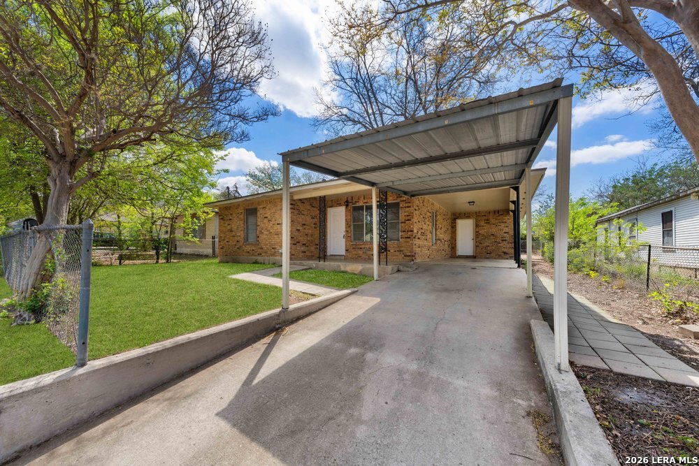138 Dora Street San Antonio TX 78212