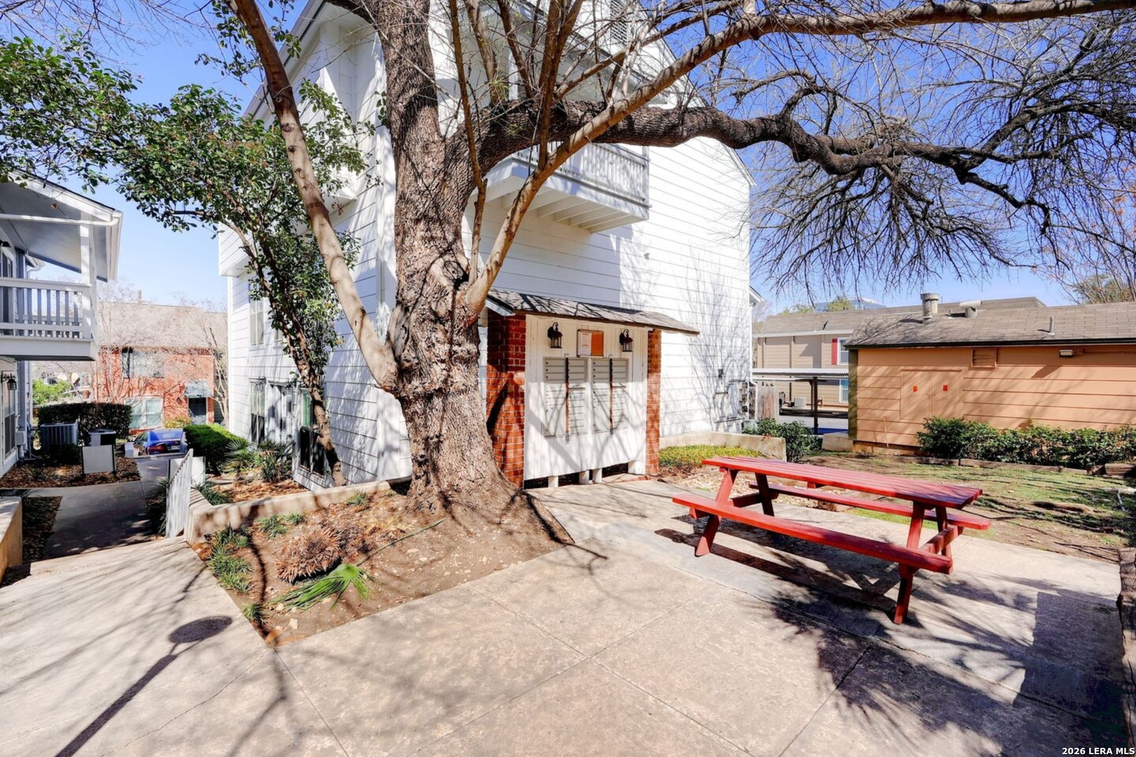 2300 Nacogdoches San Antonio TX 78209