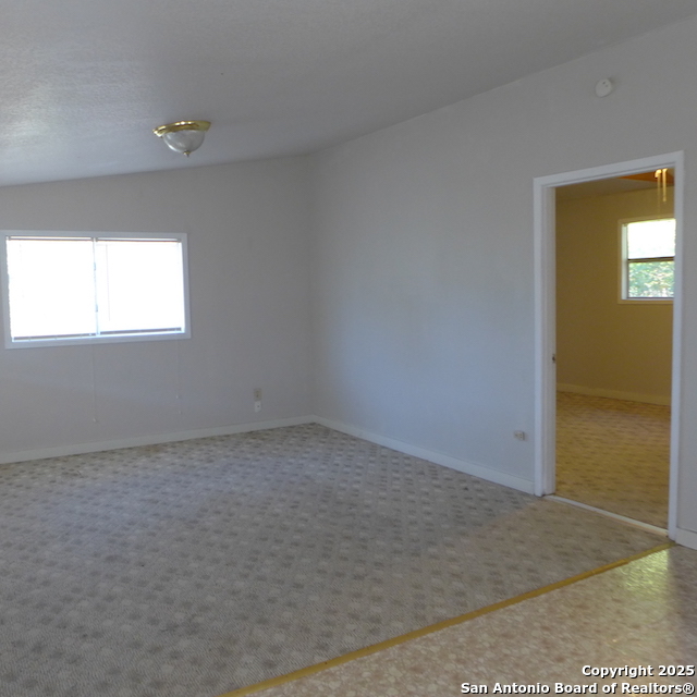 50140 A-e Interstate 10 Comfort TX 78013