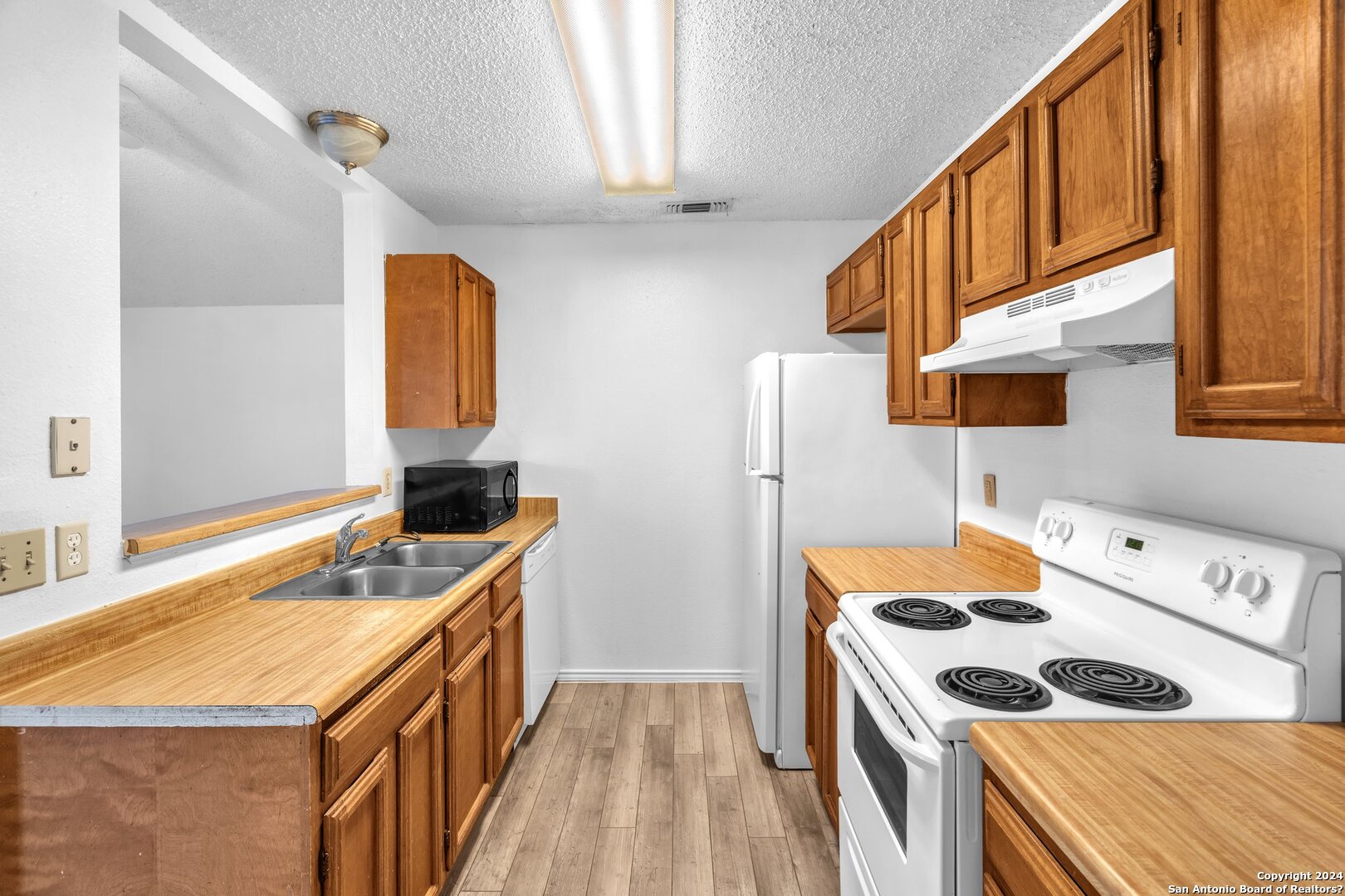 7018 Elmbank San Antonio TX 78244