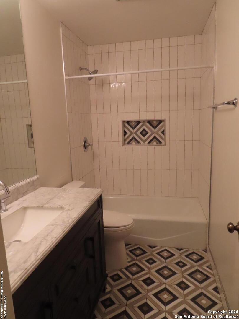 101 Crofton San Antonio TX 78209