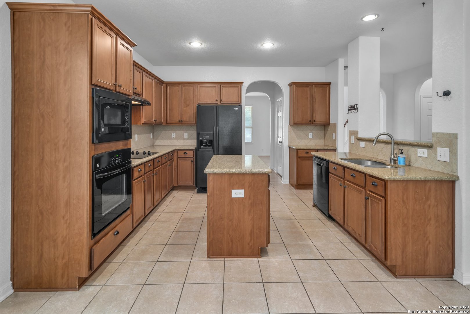 306 Birkdale Drive Cibolo TX 78108