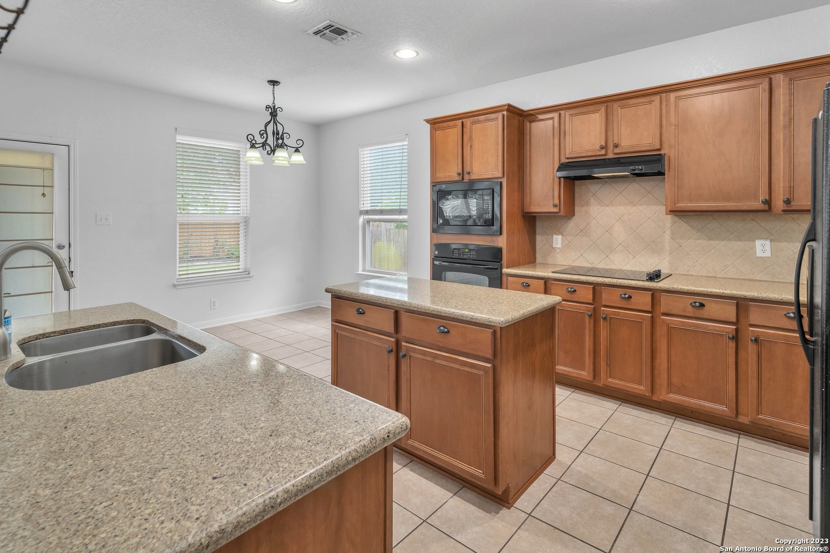 306 Birkdale Drive Cibolo TX 78108