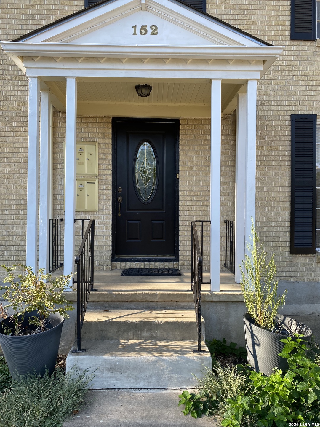 152 Terrell Road Alamo Heights TX 78209
