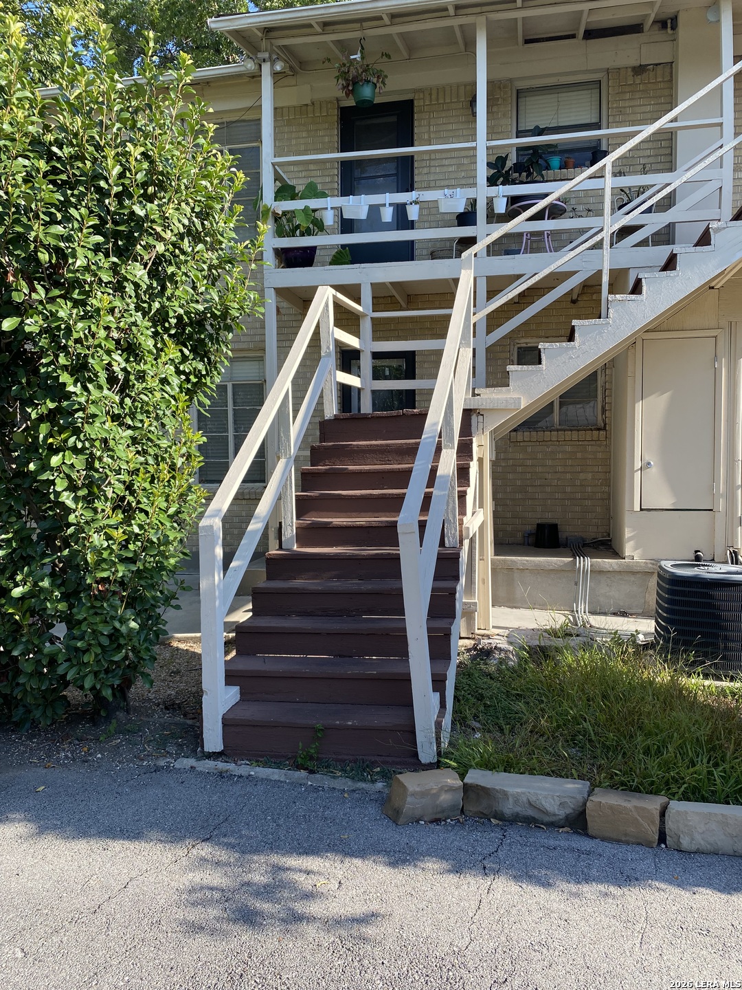152 Terrell Road Alamo Heights TX 78209