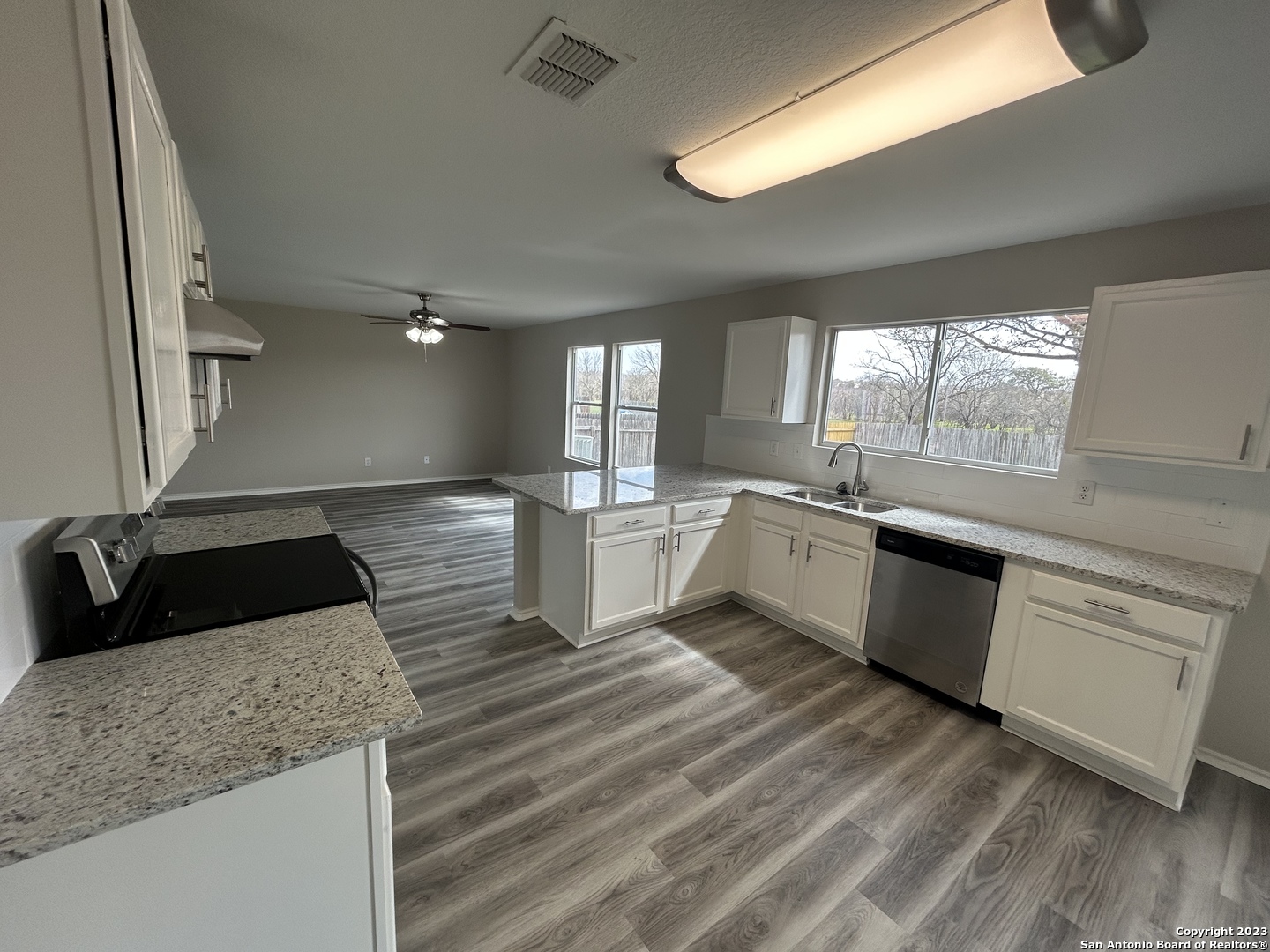 201 Gatewood Falls Cibolo TX 78108