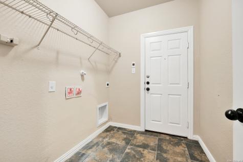 1802 Laivita Mist San Antonio TX 78251