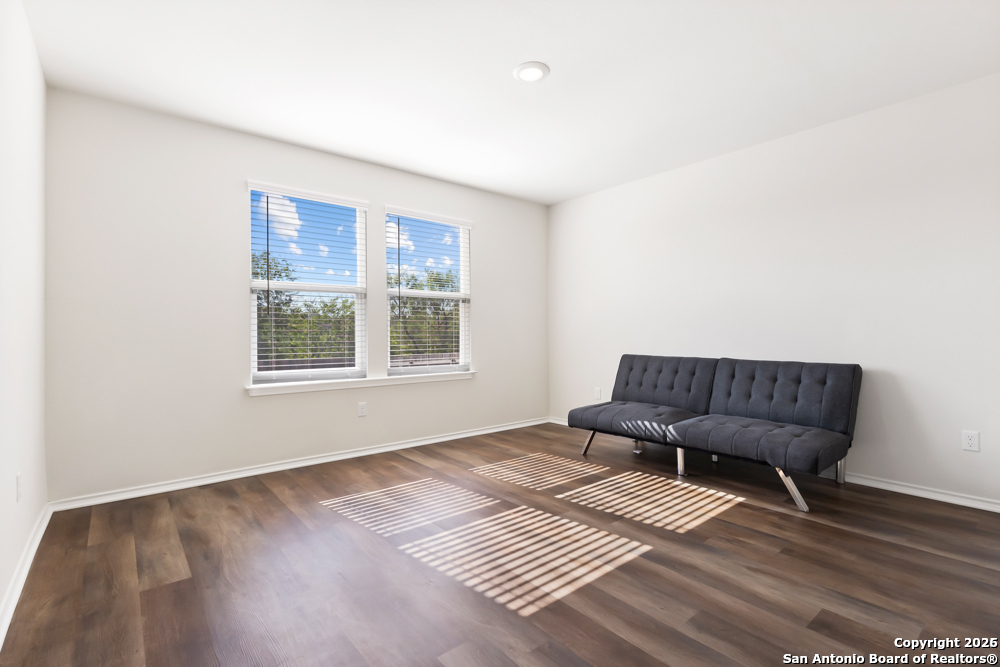 550 Retama San Antonio TX 78219