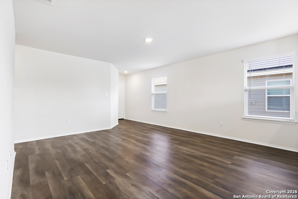 550 Retama San Antonio TX 78219