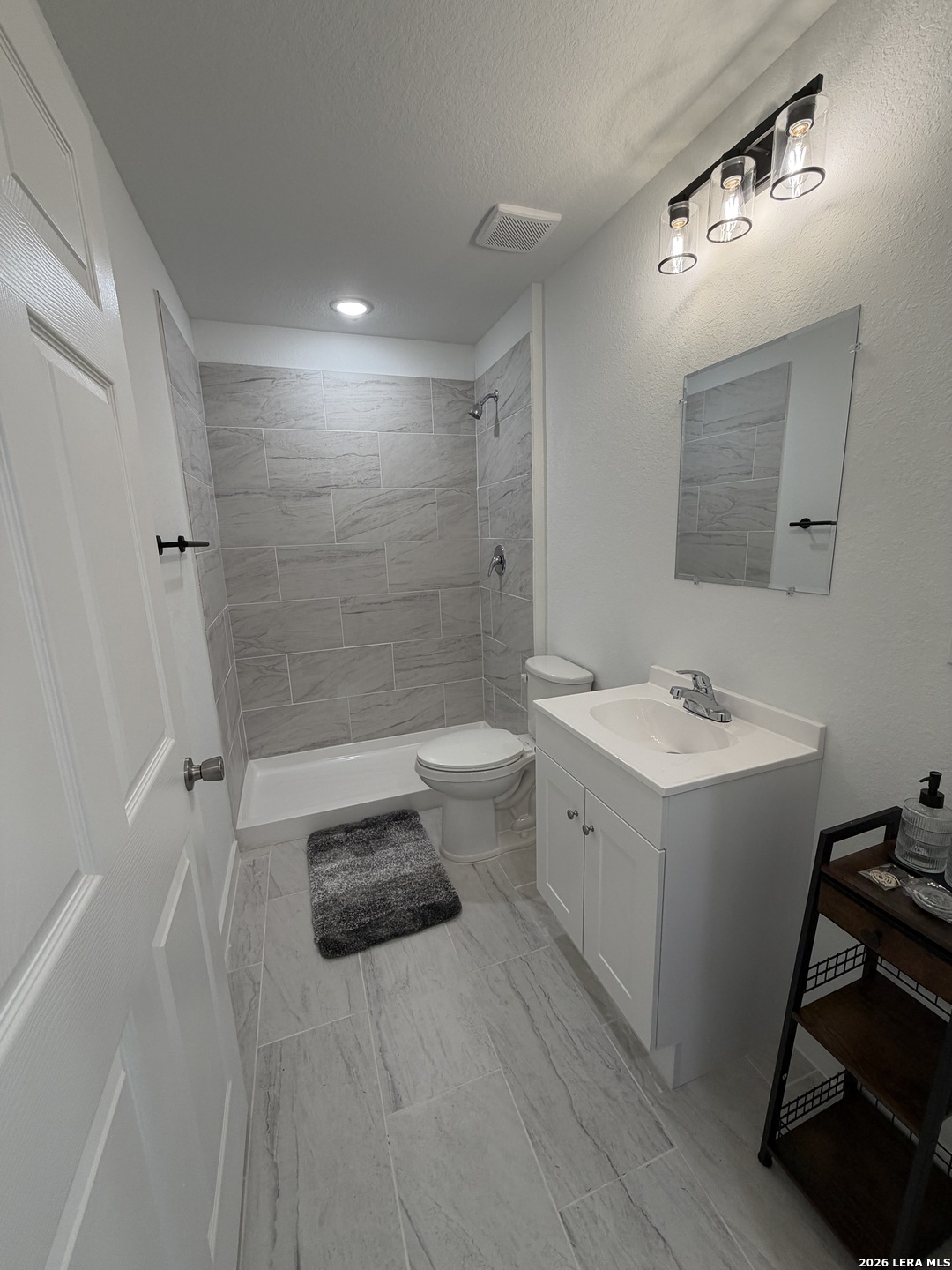 8503 S Flores Street San Antonio TX 78221