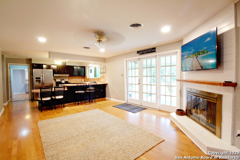 113 Adobe Drive Castle Hills TX 78213
