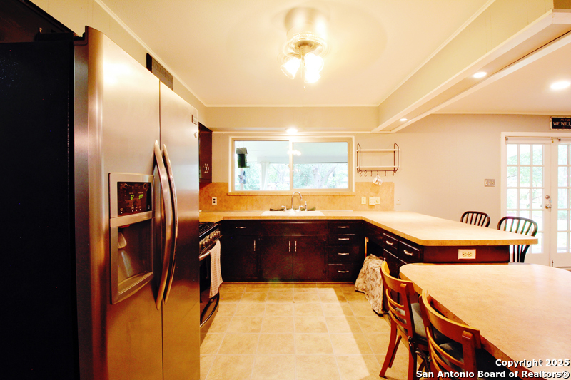 113 Adobe Drive Castle Hills TX 78213