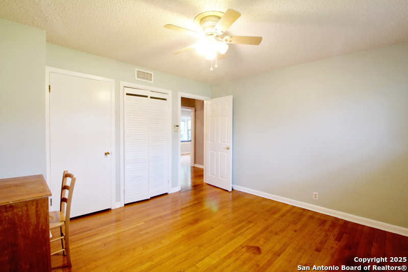 113 Adobe Drive Castle Hills TX 78213