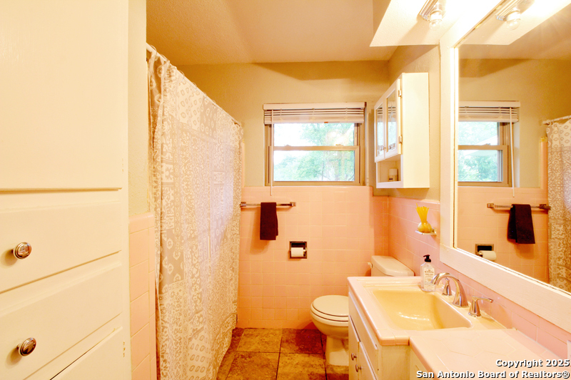 113 Adobe Drive Castle Hills TX 78213