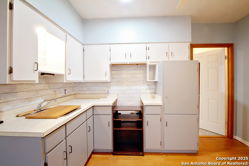 113 Adobe Drive Castle Hills TX 78213