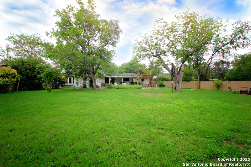 113 Adobe Drive Castle Hills TX 78213